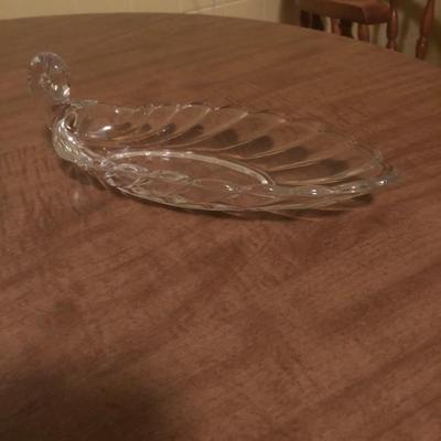 Sale Photo Thumbnail #48: Heisey crystolite handled pickle dish, leaf design (mid-century)