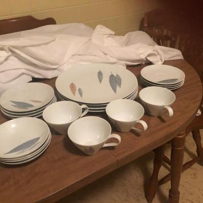 Sale Photo Thumbnail #37: Set of Noritake cook n serve dinnerware,Namibian pattern, 20 pieces