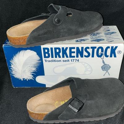 Size 38 Black Boston Style Birkenstocks
