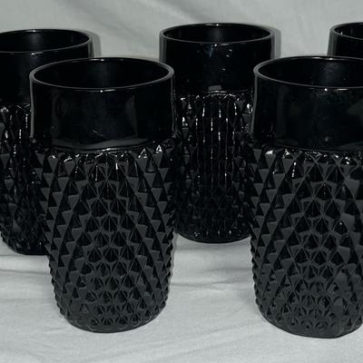 Tiara Cameo Tumblers (8) 