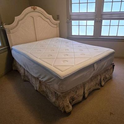 Light Wood Queen Size Headboard, SOFT-TEX 3IN Mattress Topper & Rails(No Mattress Or Boxsprings)