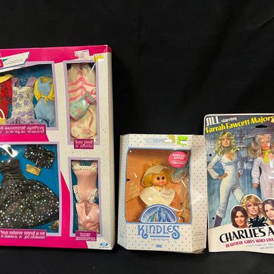 Vintage Farrah Fawcett Doll, Kindles Light Up Figurine, Focus On Fashion Doll Clothes