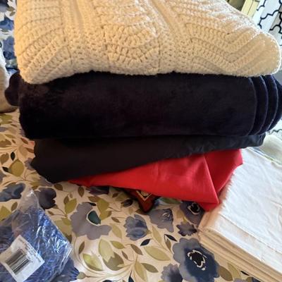 Sale Photo Thumbnail #31