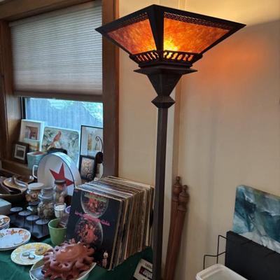 Great lamps and lighting throughout house