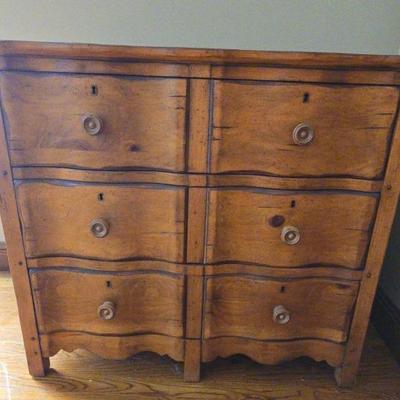 Drexel Heritage Wooden Dresser 