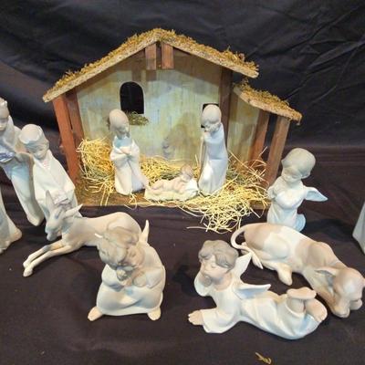 Lladro Porcelain Navitity Set