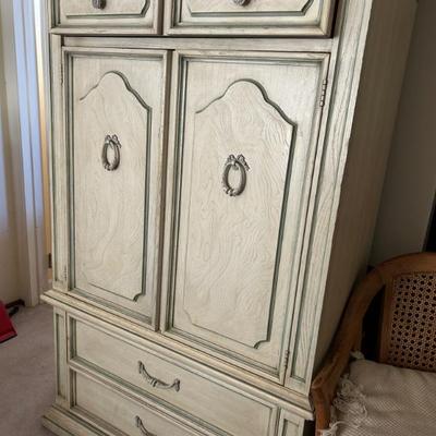 Sale Photo Thumbnail #122