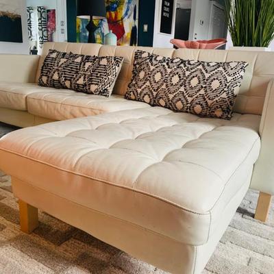 Sale Photo Thumbnail #1: Leather sectional 