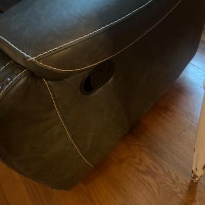 Sale Photo Thumbnail #261