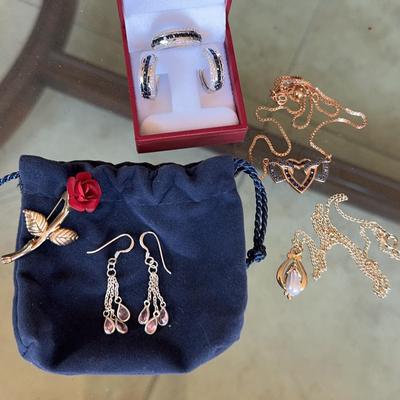 Mixed Lot Sterling Silver & Costume Jewelry 