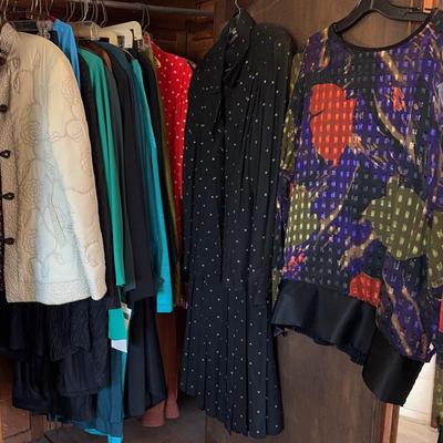 Vintage Women’s Clothing Lot 