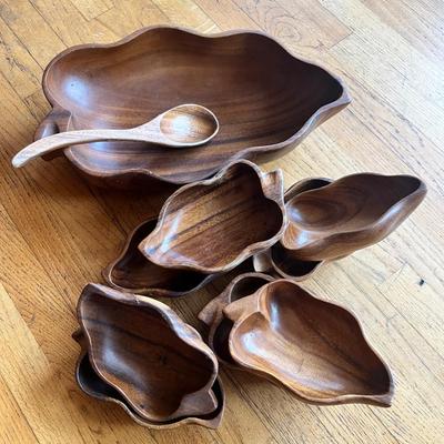 Vintage Teak Servings Bowls  From The Philippines 