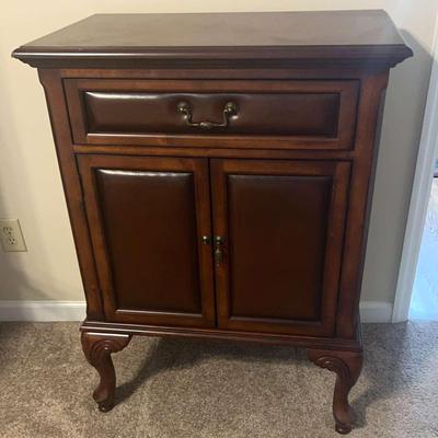 Traditional Wood Accent Cabinet with Brass Pulls