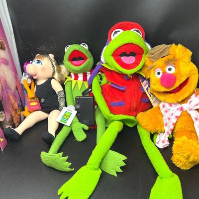 Muppets  From Jermit & Miss Piggy To Fozzie 