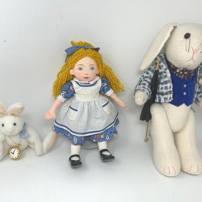 Alice In Wonderland Collection 