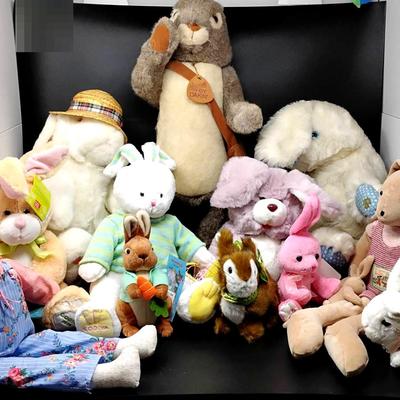 Plush Bunnies 