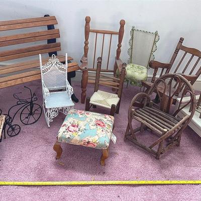 Seating For Mostly16 Inch Dolls
