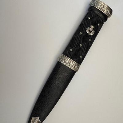 Scottish Highland Regimental Knife- Stainless Blade/ Stainless Steel & Pewter Adorning Artwork