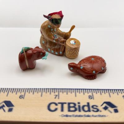Zuni Fetish Carvings Signed By Artist