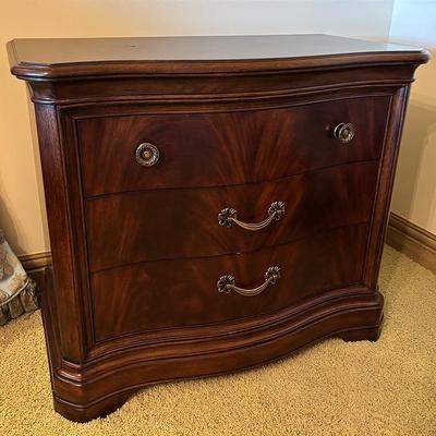 “American Drew” Bob Mackie Home Classics Nightstand 