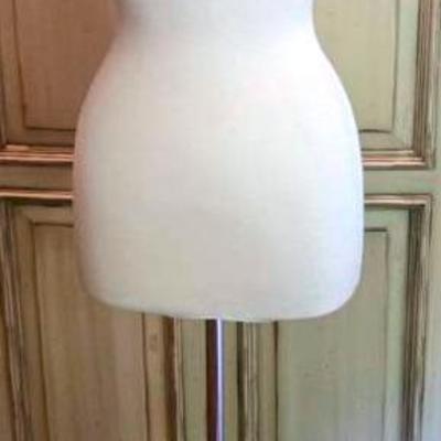  Dress Form On Wheels