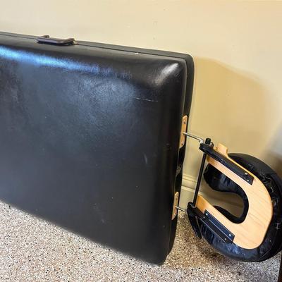 Portable Leather Massage Table 