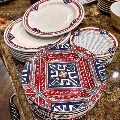 Juliska Wanderlust Tangier Dinner Set