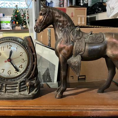 Vintage Sessions Metal Horse Electric Mantel Clock