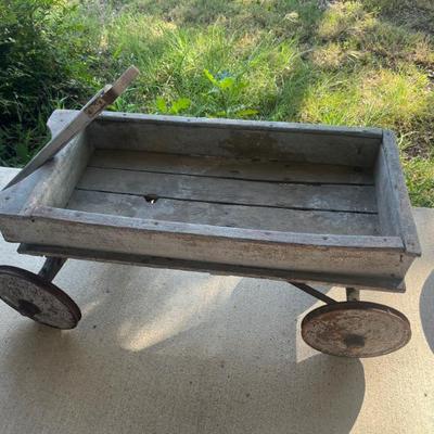 Primitive Wood Wagon