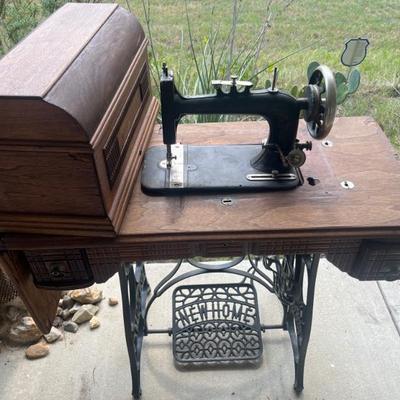 New Home Sewing Machine 