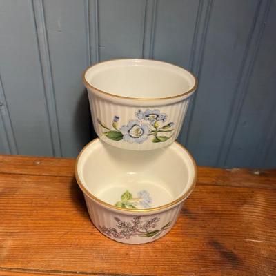 Sale Photo Thumbnail #24: Spode Ramekins 