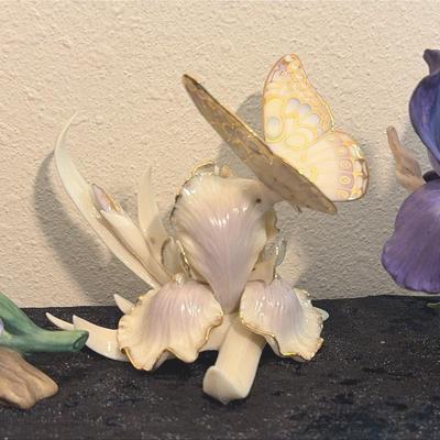Beautiful Lenox Porcelain Iris & Seizan Porcelain Flowers