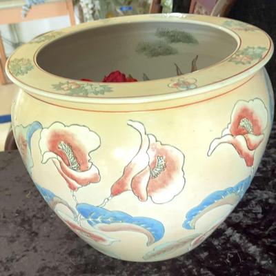 Chinese Hand-Painted Antique Fishbowl Design Large Pot/Vase #2