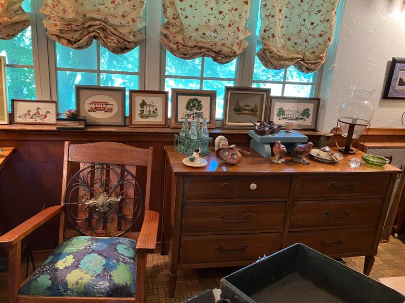 Sale Photo Thumbnail #28