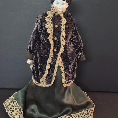 Vintage (Possibly Antique) Hertwig & Co. Pet Name Agnes Low Brow China Shoulder Head Doll - 19" Tall
