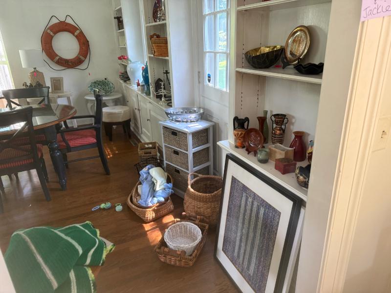 Sale Photo Thumbnail #51