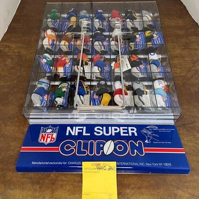 NFL Super Clip-On