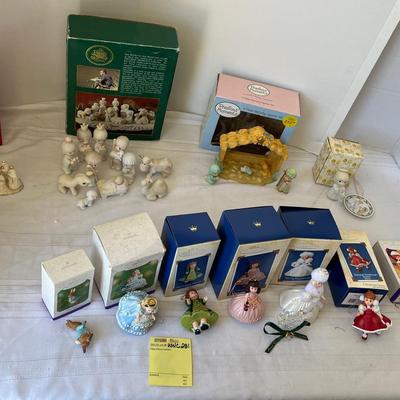 Precious Moments And Lenox Small Porcelain Nativities Sets And Hallmark Keepsake Ornaments 