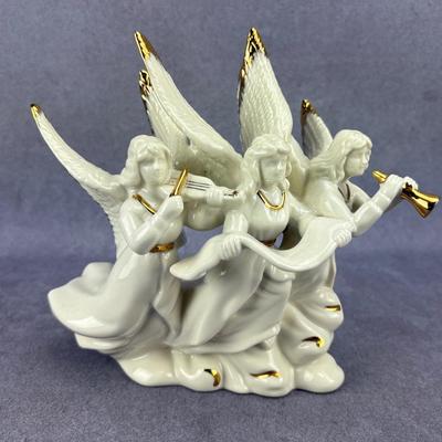 Mikasa Holiday Elegance - Trio of Angels Porcelian Figure