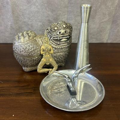 Metal Asian Themed Items Set 