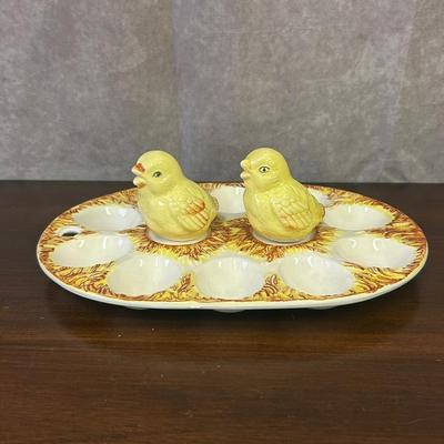 Vintage Deviled Egg Plate & Matching Salt and Pepper Shakers