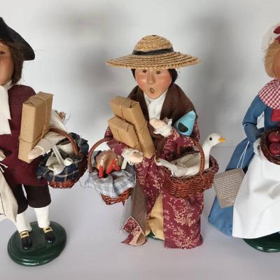 Colonial Williamsburg Byers' Choice Figurines 