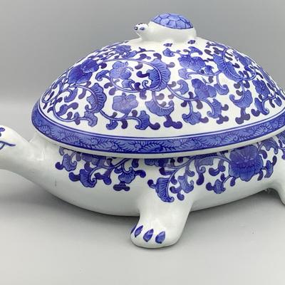 Porcelain Turtle 