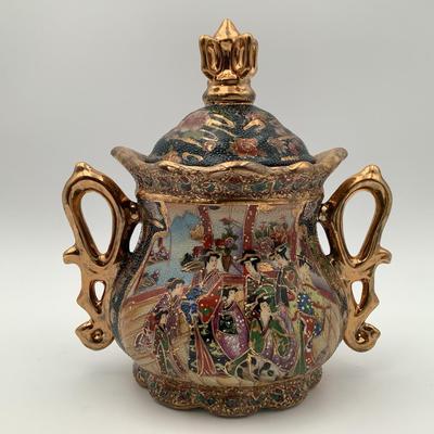 Satsuma Lidded Jar 