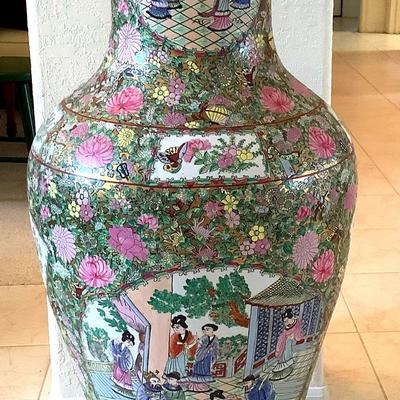 Large Chinese Rose Medallion Porcelain Floor Vase