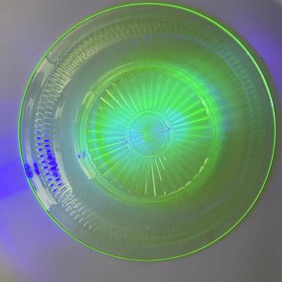 Vintage Uranium Vaseline Serving Plate 11.5" 