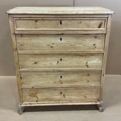 Chest of Drawers