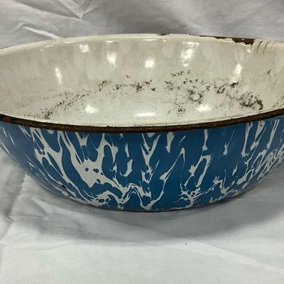 Enamelware & Friends