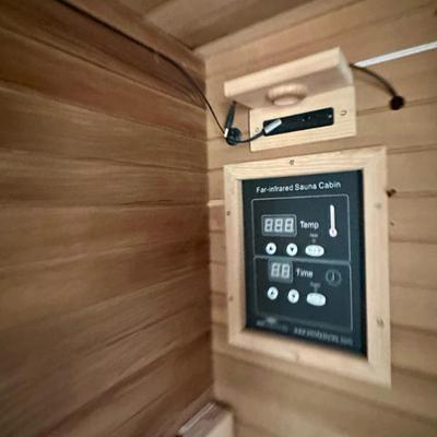 Sale Photo Thumbnail #67: Sauna Interior