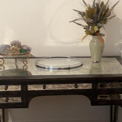 Mirrored Vanity And Decor